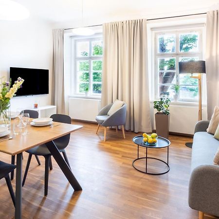 River View Apartment Praag Buitenkant foto