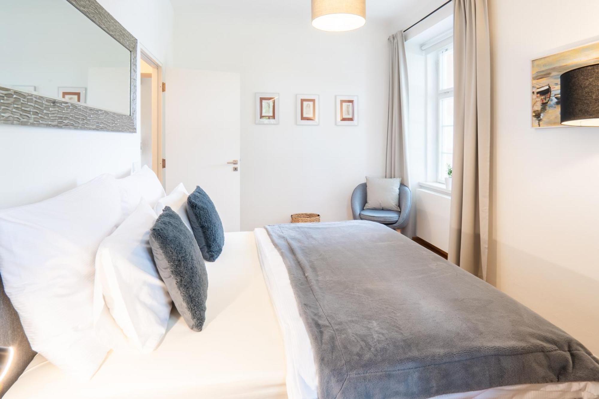 River View Apartment Praag Buitenkant foto