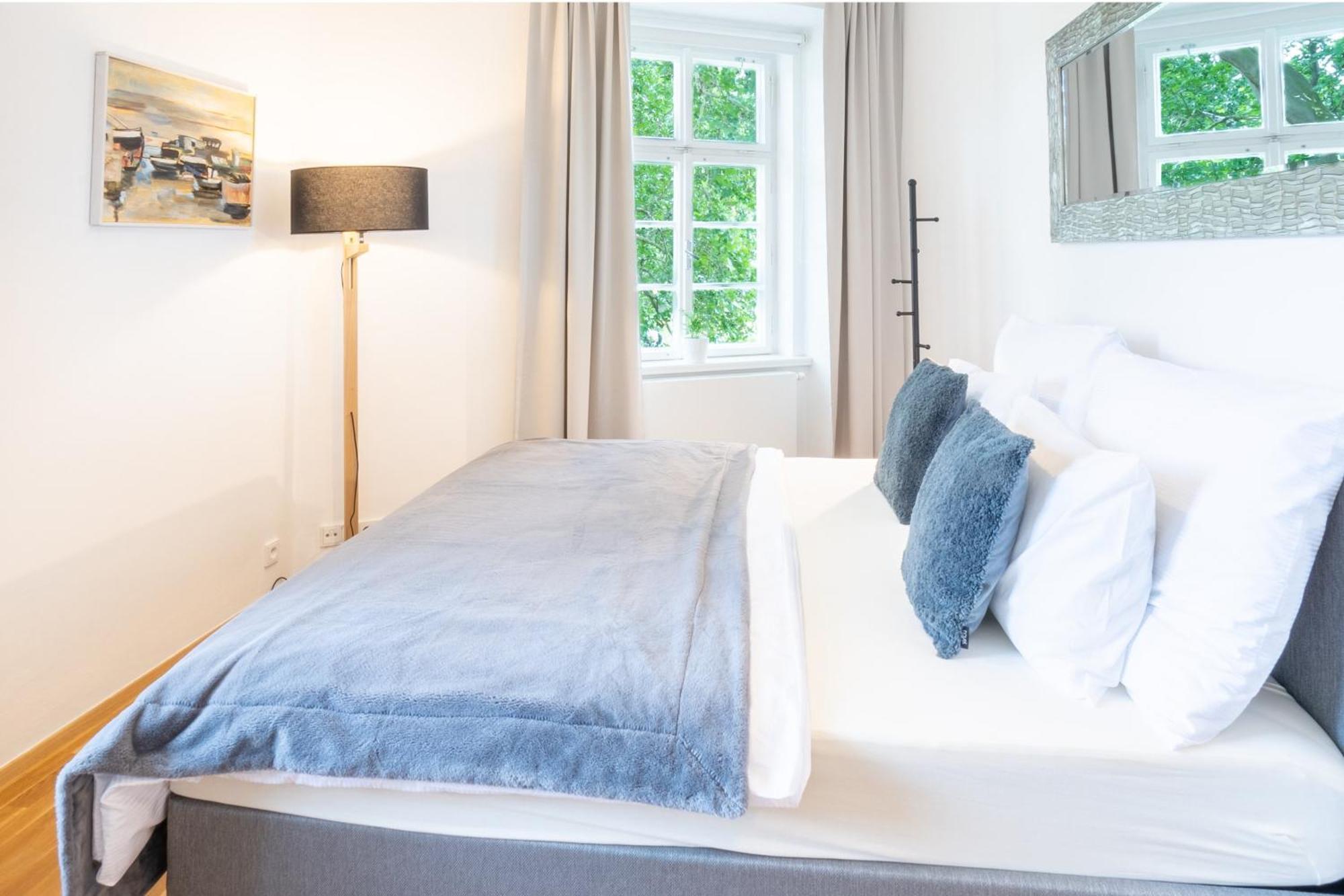 River View Apartment Praag Buitenkant foto